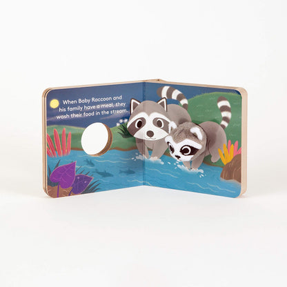 Baby Raccoon: Finger Puppet Book