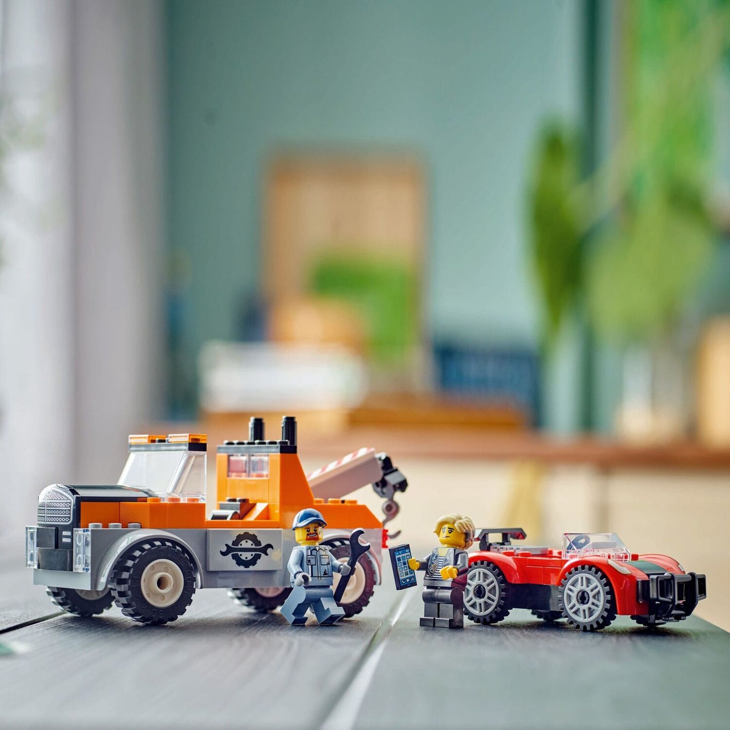 LEGO City Great Vehicles: Tow Truck and Sports Car Repair