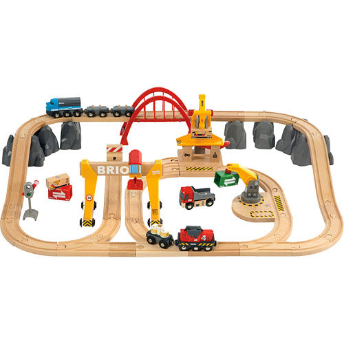 Brio Cargo Railroad Deluxe Set